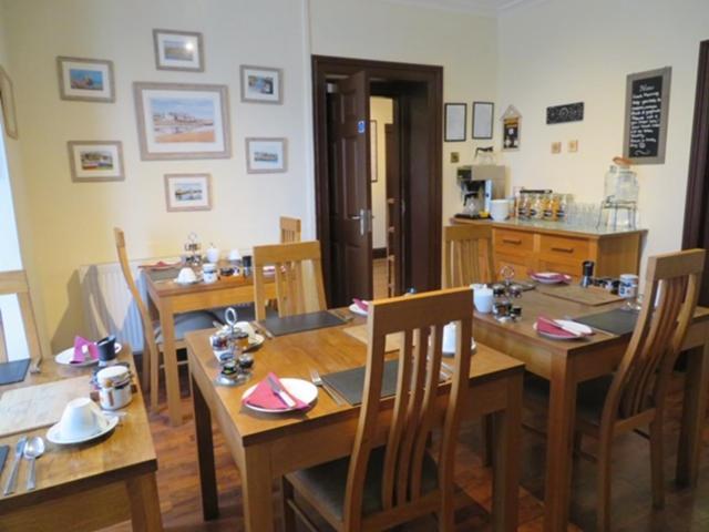 The Prince Llewelyn B&B Aberffraw Esterno foto