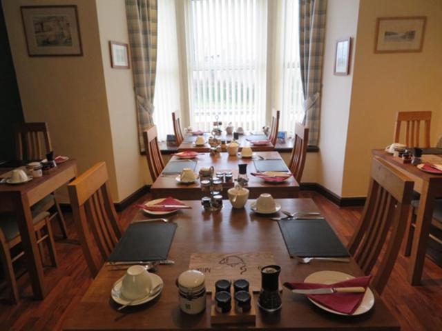 The Prince Llewelyn B&B Aberffraw Esterno foto
